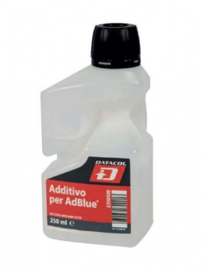 Aditivo profesional anticristalizante para sistemas adBlue con dosificador.